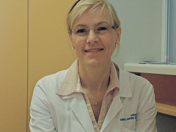 mag. Alenka Horvat Ledinek, dr. med., specialistka nevrologije z Nevrološke klinike v Ljubljani.