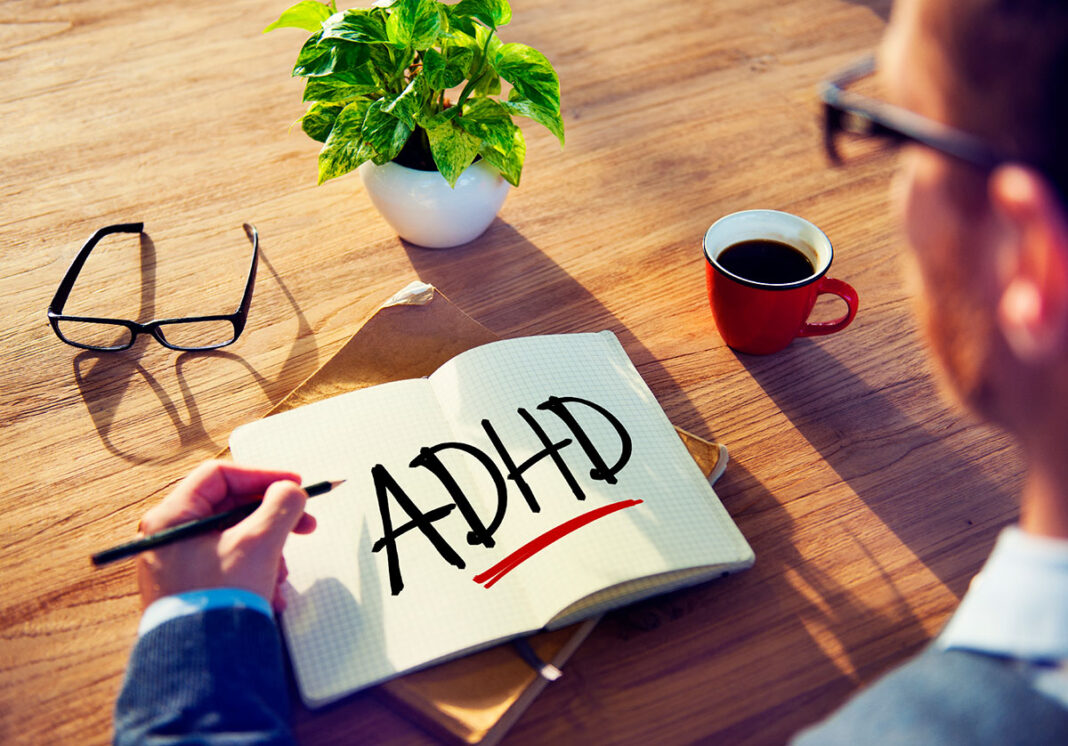10 znakov ADHD pri odraslih